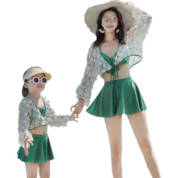 

may female beach swimsuit plus size swimming suit mother feeling flower lace bikini four piece set cluster girl, White;black