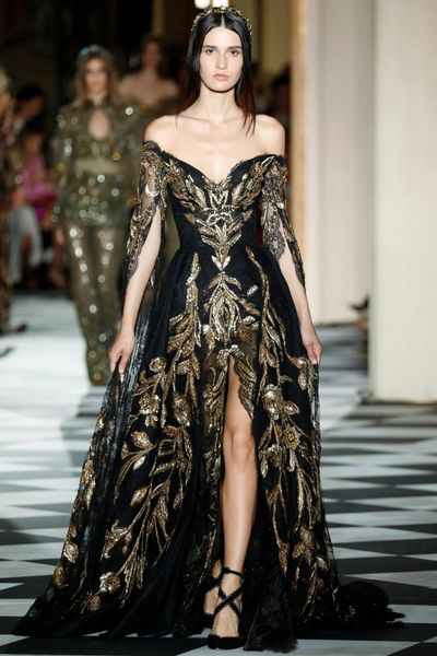 Zuhair Murad Preto uma linha noite Vestidos fora do ombro pescoço mangas compridas lado split split vestido de baile de ouro apliques de renda formal vestido