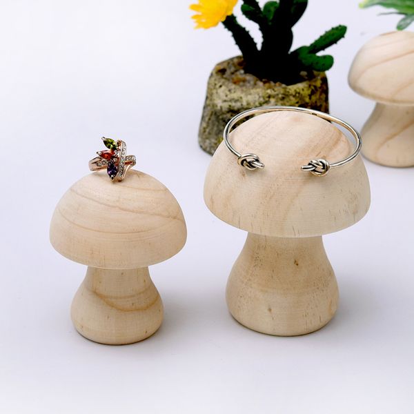 

[ddisplay]creative mushroom shape bracelet holder display personalized bangle standing holder wooden rings jewelry display, Black