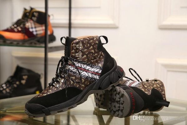 

aq new discount chain reaction love sneakers women mens triple black lightweight link-embossed sole designers luxuries trainers casual shoes