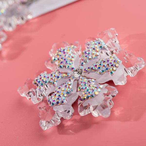 Gs020 Origional Car Mounted Christmas Pendant Car Supplies Interior Trim Crystal Snowflake Decorative Colorful Crystals Women S Best Phone Car Holder