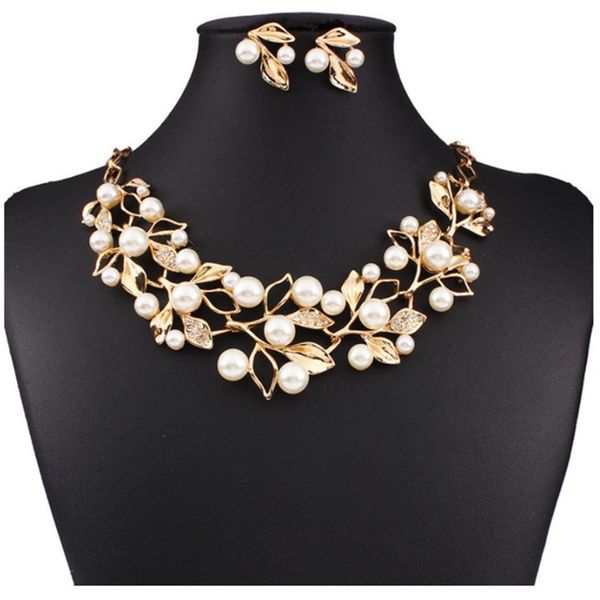 

crystal necklace women elegant pearl flowers earrings necklace set gold bride's necklaces jewelry set, Silver