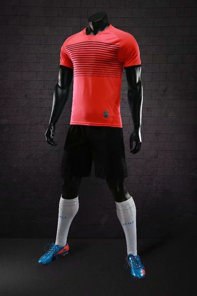 

2019 men training football sets with shorts uniforms reversible football jerseys for that home and away look kits sports b21-11, Black;red