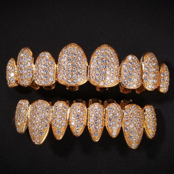 Ghiacciato Griglie in oro 14K Denti di cristallo Top Bottom Diamond Grillz Hip Hop Bling Zircone cubico Rapper Body Jewelry243Q