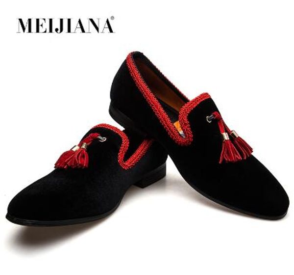 

men's tassel loafers moccasins slip on chinese style leather casual shoes male black/red flats loafers men dress shoes 38-46 bm787