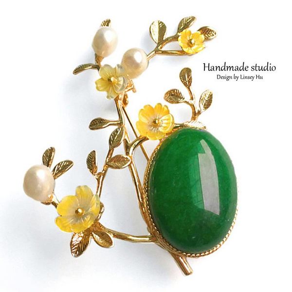 

new fashion green crystal brooches for women fashion lady sweater suit handmade flowers brooches luxury jewelry accessories pins xz3101, Gray