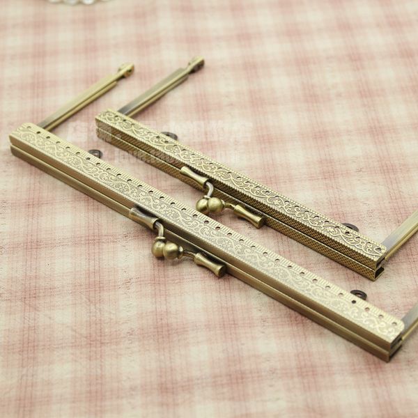 

15/19cm embossing aures unitas barge foot and mouth gold package buckle diy long ticket folder wallet luggage and, Black