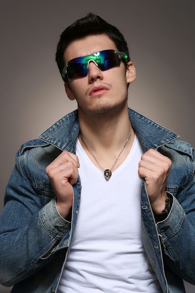 

2020 summer summer men driving sun glasses dazzle colour lens sports eyewear women's goggle bicycle glass beach driving glasses, White;black