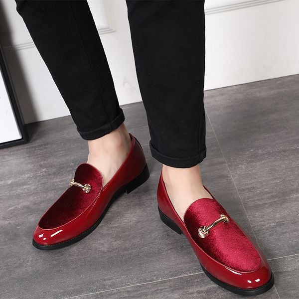 

qwedf 2019 fashion pointed toe dress shoes men loafers patent leather shoes for men formal mariage wedding mocassins k6-15, Black
