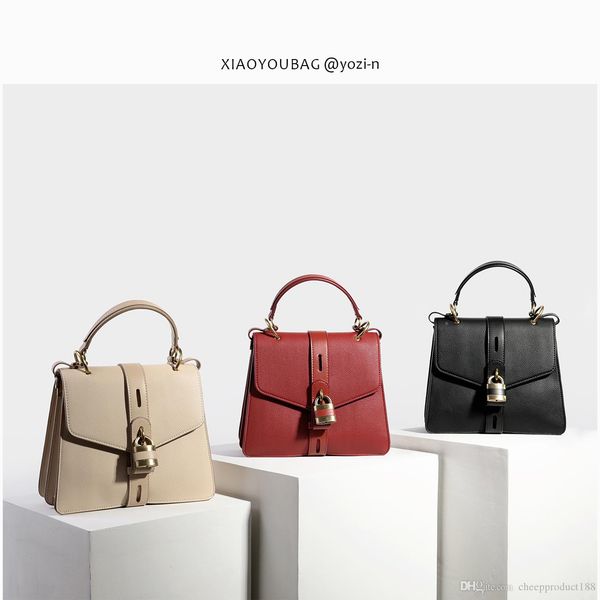 

2019 new handbag simple shoulder bag large capacity messenger bag female lock bag