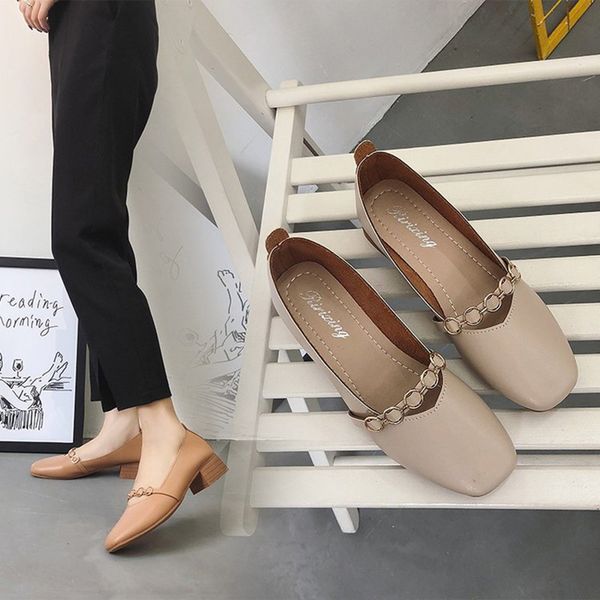 

fresh brand woman leather shoes spring/autumn grandma shoes metal ring band thick high heels shallow retro pumps classic, Black;white