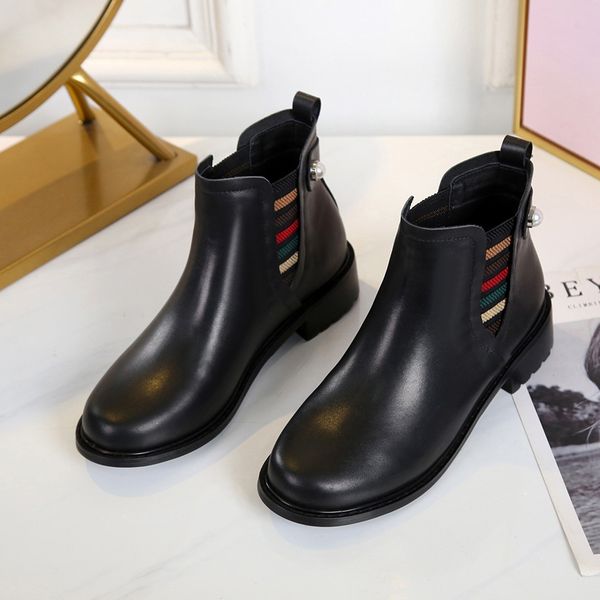 

2019 net red explosions classic outdoor genuine martin boots thick bottom boots black lightweight shoes slip-on size35-40 original packaging