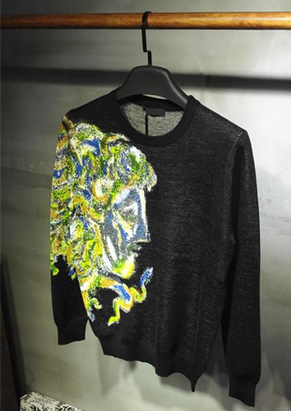 

2017 new men's face sweater, White;black