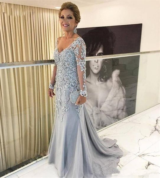 

2019 Newest Mermaid Plus Size Mother Of The Bride Dresses V Neck Long Sleeves Lace Appliques Tulle Beads Sweep Train Party Evening Gowns