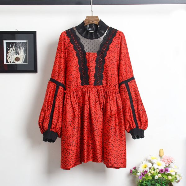 

ewq] 2020 spring new vintage lantern sleeve stand women red shirt korea lace patchwork loose casual women chiffon blouse, White