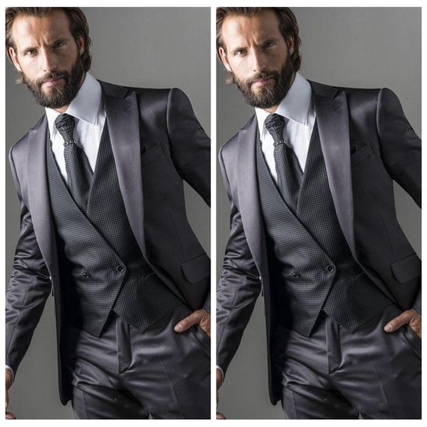 

2020 elegant groom men tuxedos tailor made wedding slim formal groomsmen suit formal notched lapel man business suit(jacket+pants+vest, Black;gray