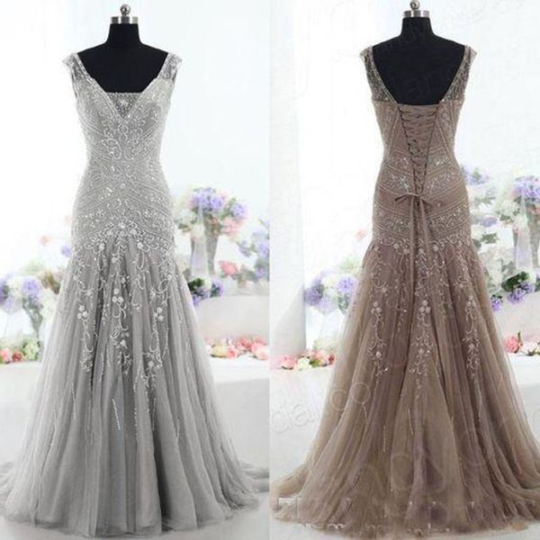 

2019 High Quality Silver Evening Dresses Drop Waist V Neck Beads Sequins Prom Dresses Mermaid Luxury Mother of the Bride Dress