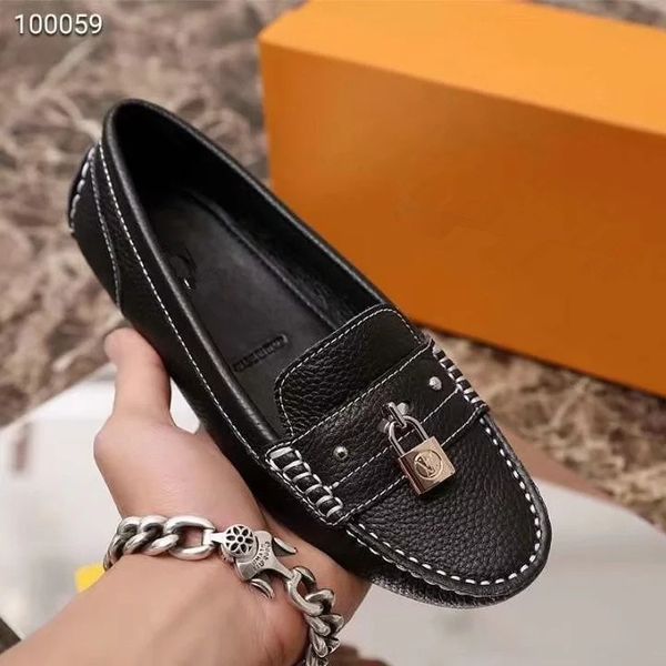 

2019 марка женщины тапочки мулы квартиры замша мул обувь роскошный дизайнер мода натуральная кожа мокасины обувь металл размер 35-40, Black