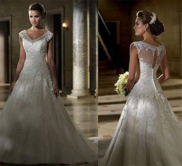 

2019 white tulle sheer weding dresses v-neck beaded lace applique party bride dress a-line bridal gowns