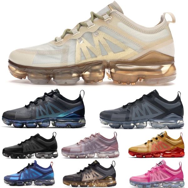 Sinek Yastık Erkek Kadınlar Koşu Ayakkabı Eğitmeleri Üçlü Black Beyaz Hafif Nefes Alabilir Tasarımcı Örgü Spor Spor ayakkabıları 36-45