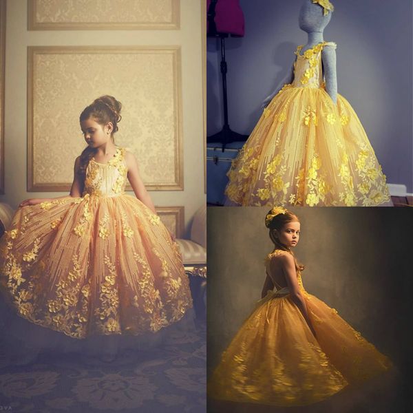 Abiti da ragazza di fiori gialli carini con collo gioiello in pizzo 3D con applicazioni floreali A Line Girls Pageant Dress Immagini reali Abiti da ballo per bambini