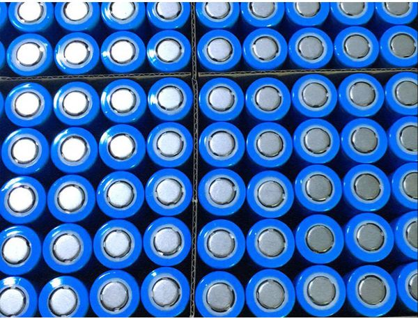 

высокое качество 18650 3.7 в настоящее 1200 мач литиевая батарея для зарядки аккумуляторов литий-ионные аккумуляторы бесплатная доставка