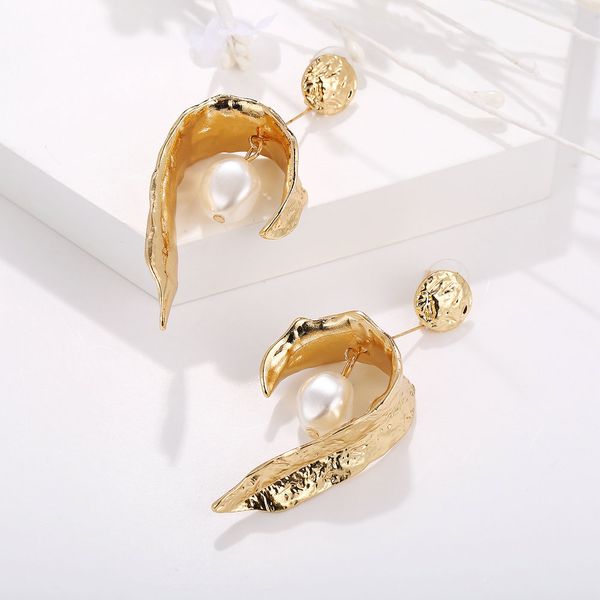 

fashion- earring handmade charm alloy material with pearl baroque style for women party birthday new year christmas gift, Golden