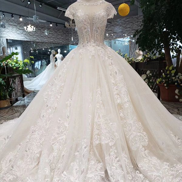 

2019 иллзи v-обѬазнм вѬезом ливан вадебне пла  коѬоким Ѭђкавом окѬ з White