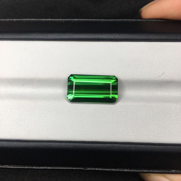 

mele natural green tourmaline for jewelry making,square cut 10x18x6mm 10.23ct loose gemstone with diy mian stone, Black