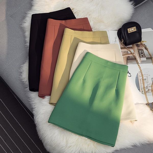 

women's korean-style high-waist anti-exposure skirt, Black