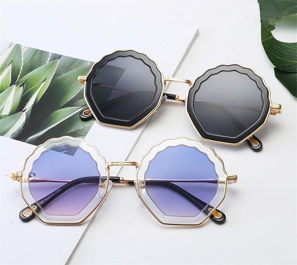 

fashion women temperament sunglasses irregular flower frame sun glasses goggles anti-uv spectacles eyeglasses sun gasses a, White;black