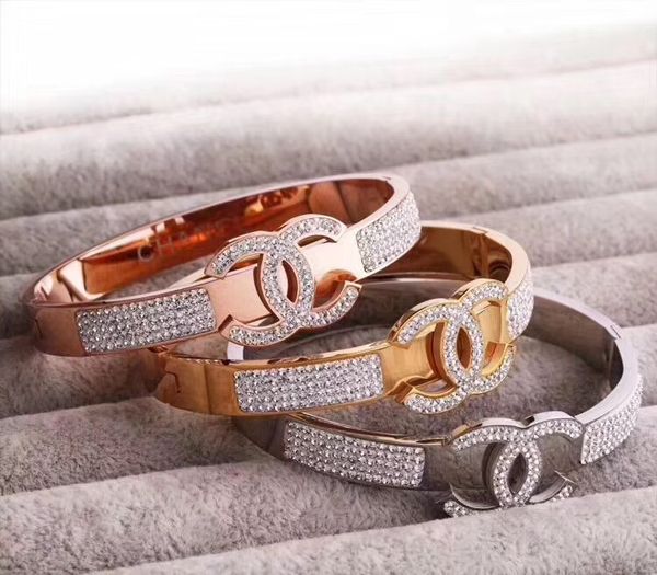 

luxury full diamond stainless steel bracelet fashion women's wear designer 2020lvs bracelet jewelry, Black