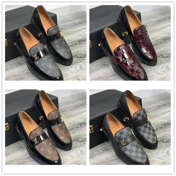 

2020 new sneakers red bottom shoe low cut designers suede spikeshoes for men shoes party wedding crystal leather sneakers b01, Black