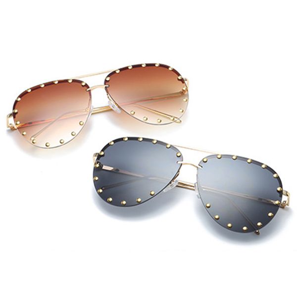 

fashion retro metal frame rivet sunglasses sun glasses, White;black
