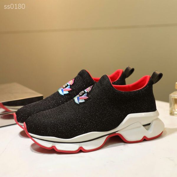 

new 2020 black sneakers bottom is red shoe low cut suede spike shoes for men and women luxury shoes party wedding handsome sneakers