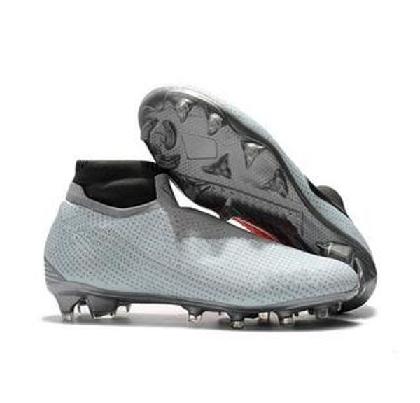 

2019 new arrivaled white gold wholesale soccer cleats ronaldo cr7 original soccer shoes phantom vsn elite df fg mens football boots