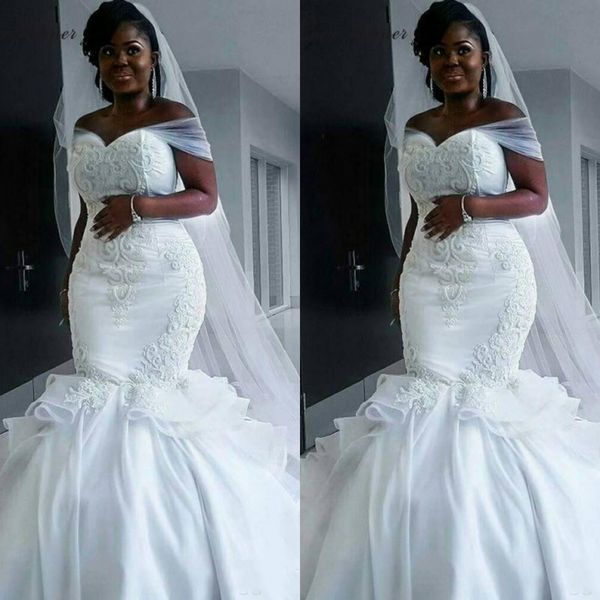 

vintage sweetheart african satin mermaid wedding dresses lace appliques lace up beads sleeveless plus size custom made bridal gowns, White