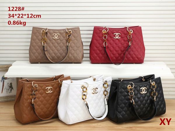 

luxury classical designer handbags women shoulder handbag clutch tote bags messenger bag purse shopping tote 004