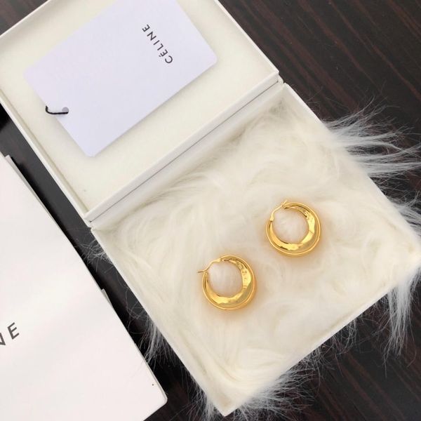 

Encanto famous_shoes2