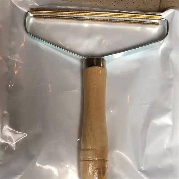 

manual clothes lint remover with wooden handles metal alloy sweater hairball shaver coat scraper 3 5qk