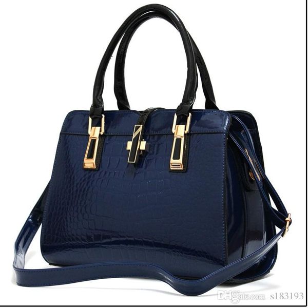 

новые горячие продажи конструктора сумки змеиной кожи с тиснением моды женщин мешок цепи crossbody мешка конструктора тавра messenger плеча