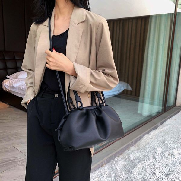 

2020 new shoulder bag women's casual fashion korean messenger bag fold