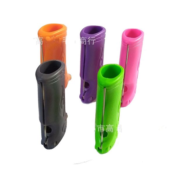 

Toker poker novelty lighter ca e pla tic retractable hou ehold lighter leeve for party favor practical tool 7 39gc e1