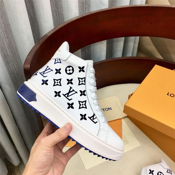 

platform men's and women's shoes wild vintage luxury white shoes women's leather flat lace-up casual sneakers, Black