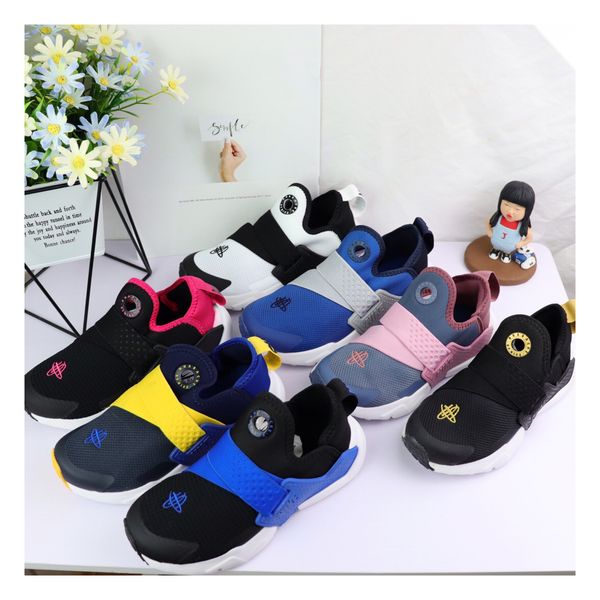

kids designer shoes boys girls fashion breathable comfortable sport shoes kids sneakers luxury outdoor shoes 7 colors, Black