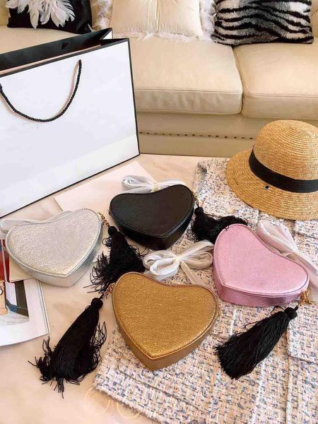 

2019 new new fashion designer women bag single golden chain shoulder bag heart shape wallet card bag crossbody messenger bags
