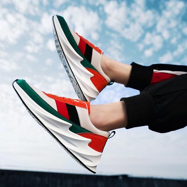 

горячая продажа мода мужская обувь mesh дышащие кроссовки walking мужчины обувь new комфортная легкие кроссовки c-200301033