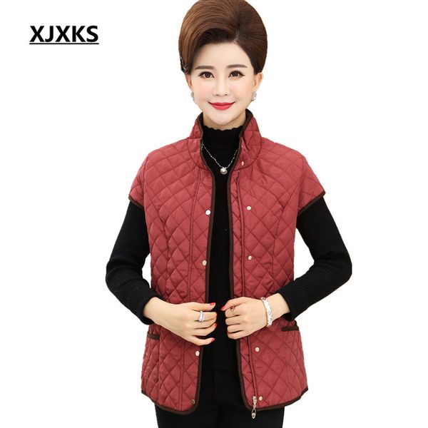 

xjxks new arrivals middle aged vest warm plus size with pockets women coat autumn 2018 selling casual solid vests, Black;white