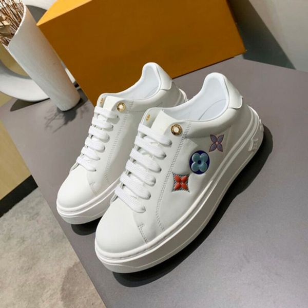 

new arrival fashion luxury designer men shoe air cushion white shoes leisure shoes sneakers red bottom non-slip outdoor sports shoes