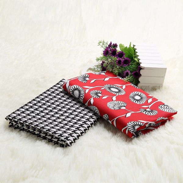 

twill 2pcs 50*150cm red dandelion printed cotton fabric for diy patchwork sewing kids bedding bags handwork doll cloth textiles, Black;white